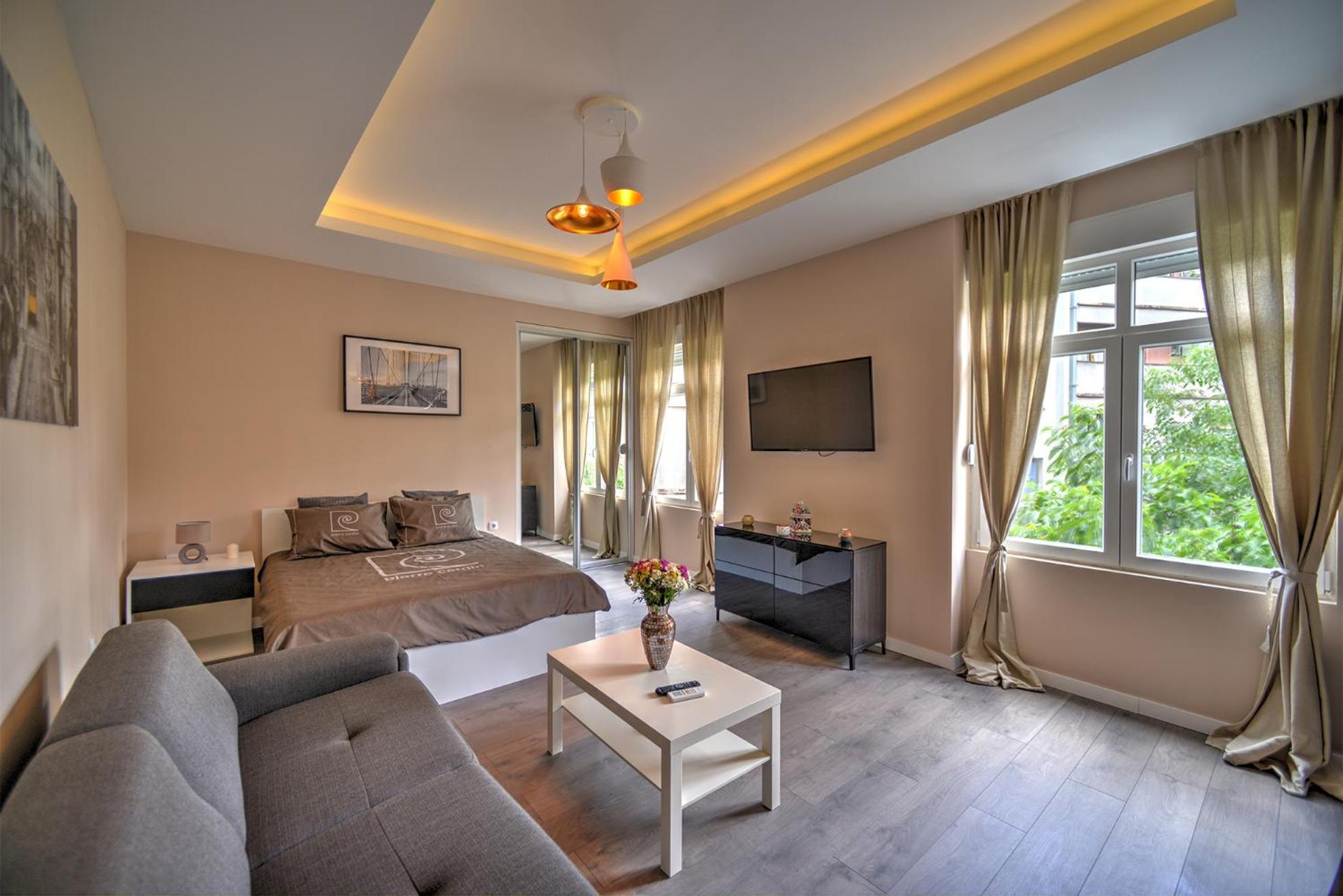 Z&N Luxury Belgrade Appartment - City Center Екстериор снимка